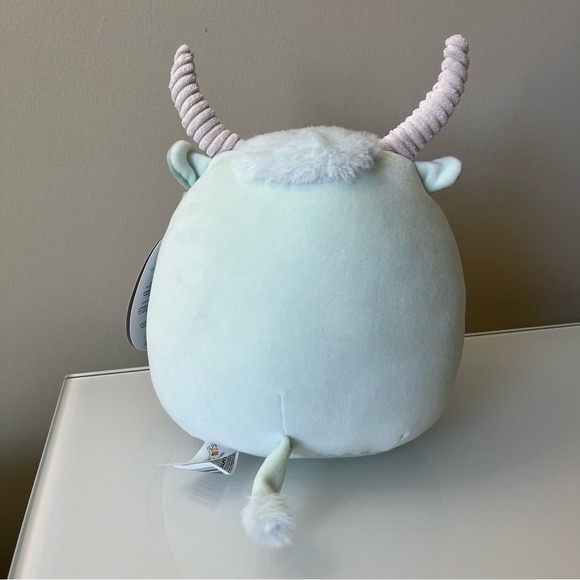 NWT Squishmallows Easter Set Of 2 - Iver Mint green Highland Cow Capsule 4” & 8” - Picture 4 of 14